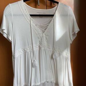soft&sexy american eagle white lace up v neck